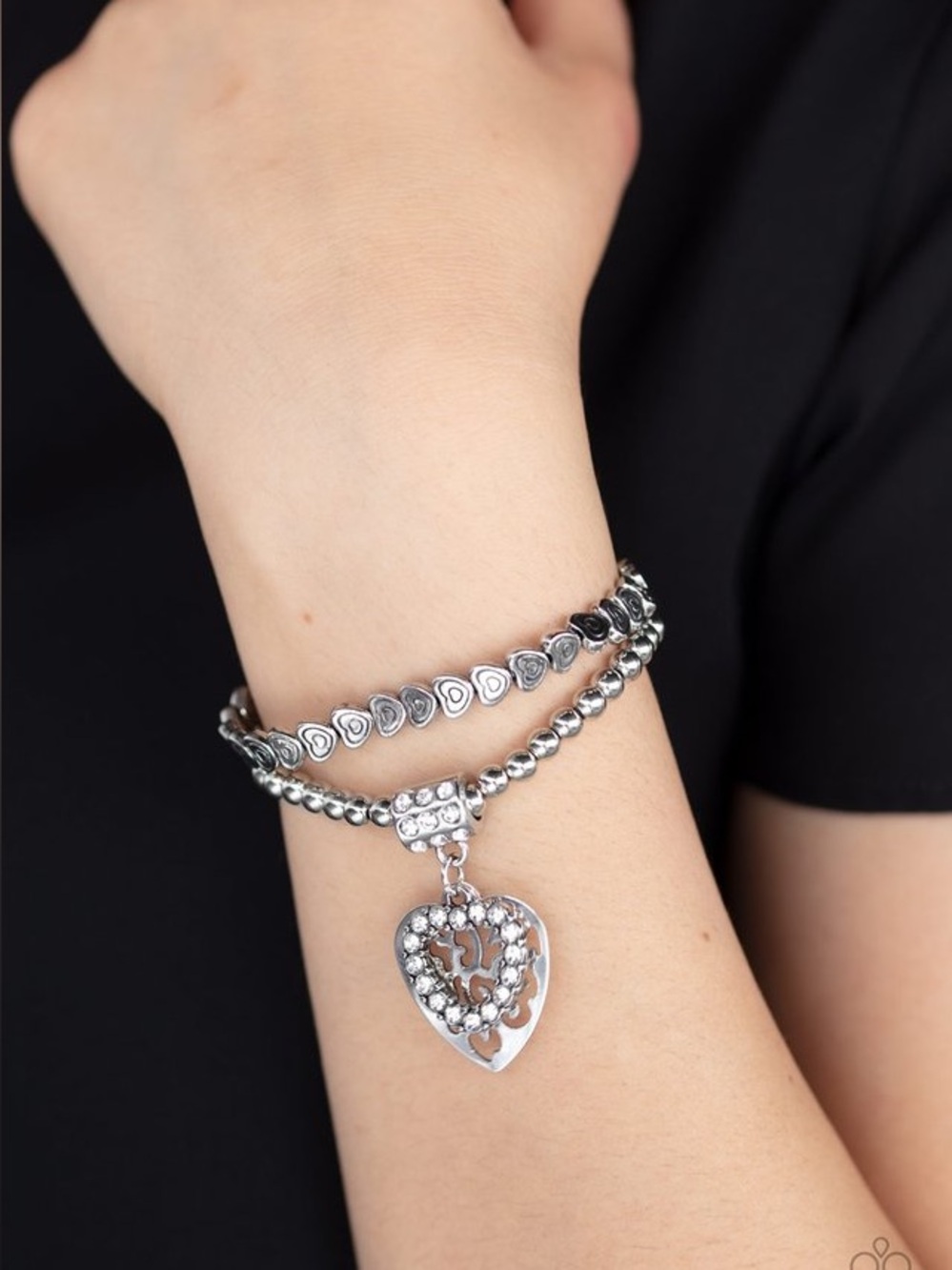 ❤️‍🔥5/$25❤️‍🔥 Think With Your Heart White Bracelet